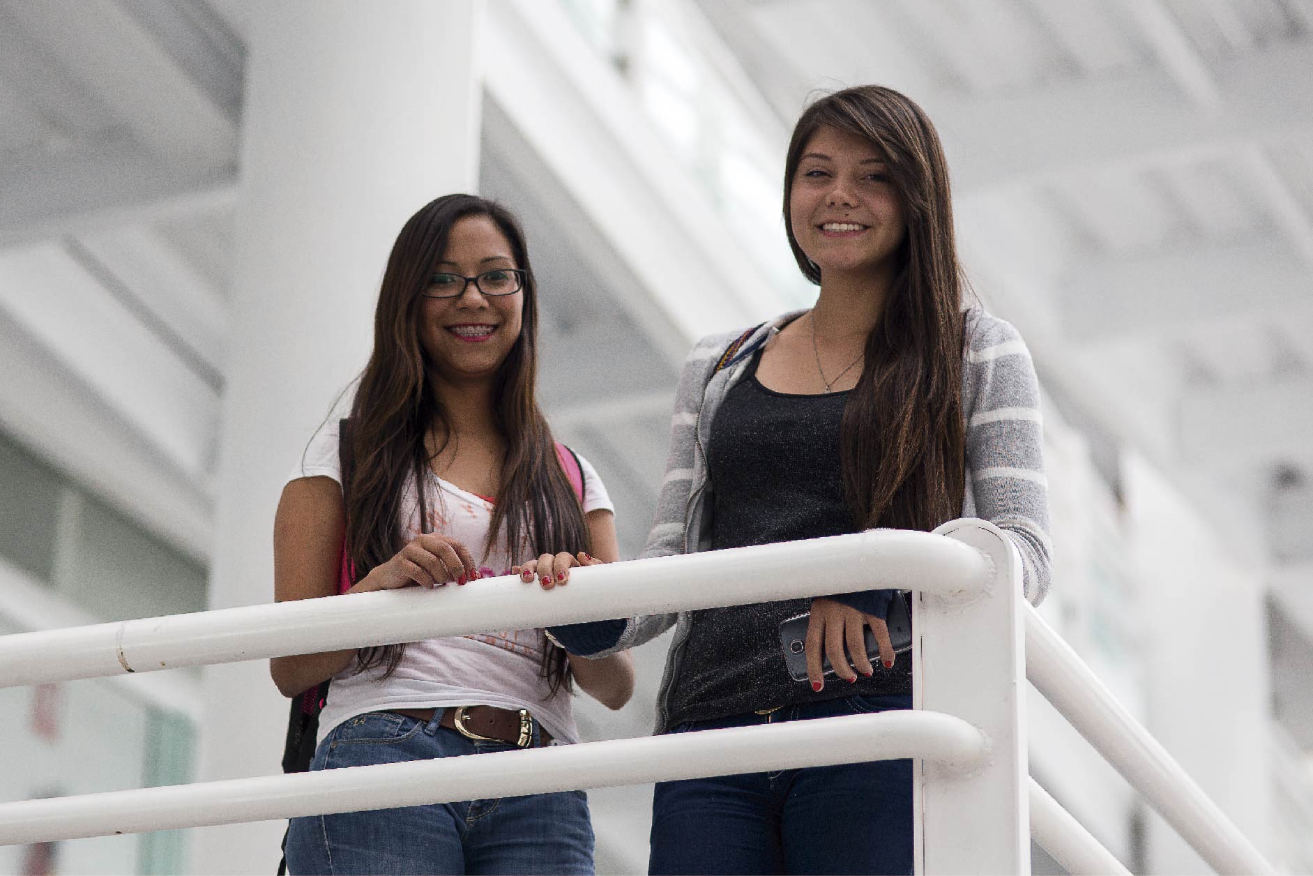 Fortalecer el compromiso social de los universitarios mediante la participación en programas de apoyo al desarrollo integral de la comunidad coahuilense, incorporando valores de esfuerzo, justicia, respeto, responsabilidad, solidaridad, honestidad, dialogo y libertad como parte de una calidad de vida centrada en la educación para la paz. Brigadas Universitarias