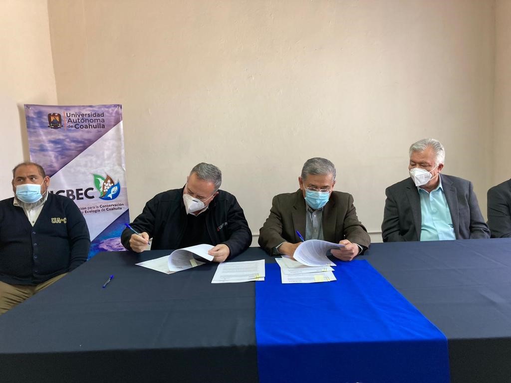 Firman-UAdeC-y-Grupo-Fox-Convenios-Generales-de-Colaboracion-para-Impulsar-la-Reactivacion-Economica-del-Municipio-de-Cuatro-Cienegas-3